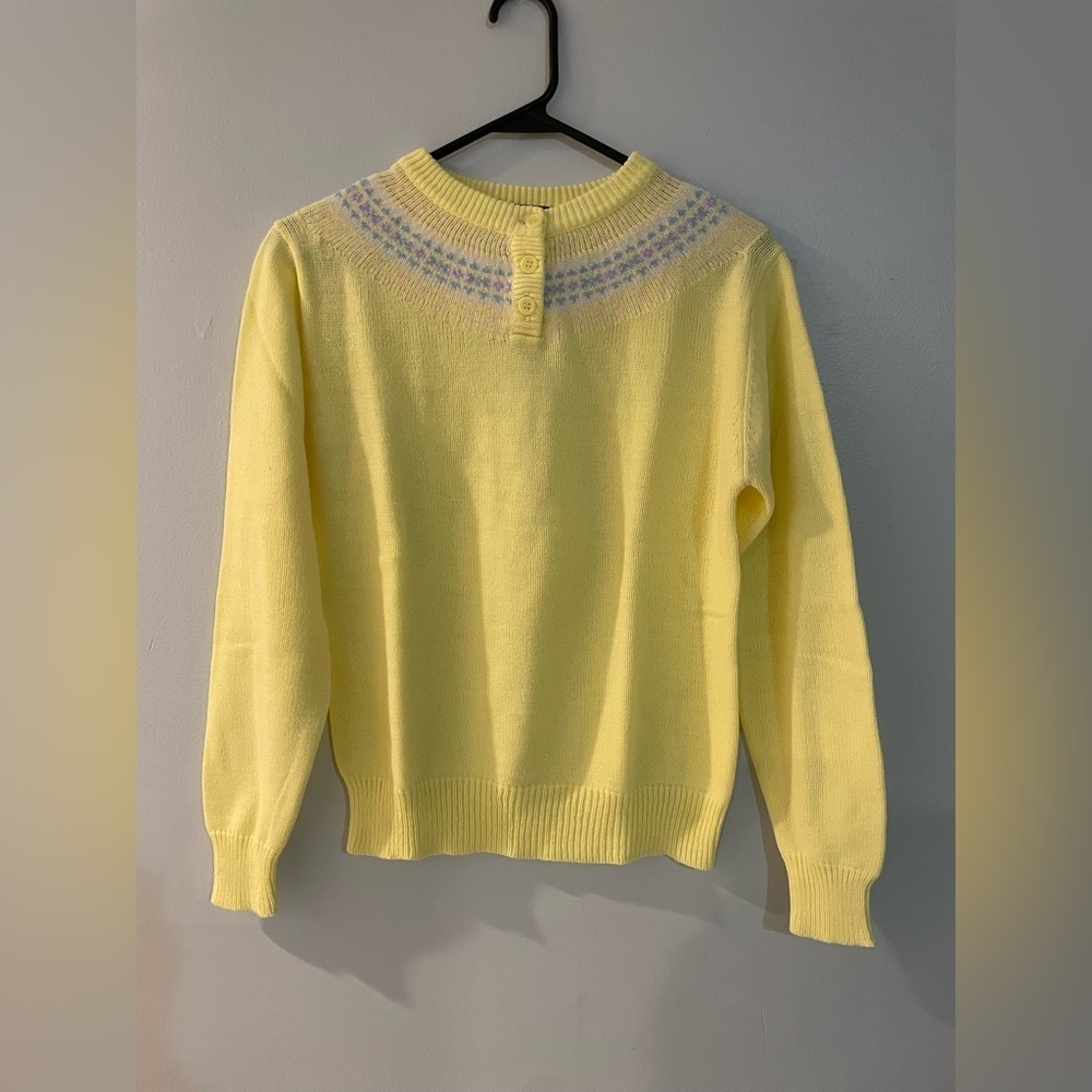 Vintage 80’s Corliss Yellow Nordic Fair Isle Cottagecore Retro Sweater Sz small